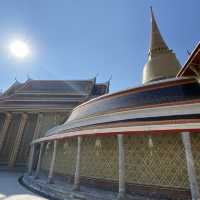 เยี่ยมชมความสวยงาม และไหว้พระที่วัดราชบพิธ