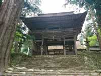 歴史ある味わいのある神社