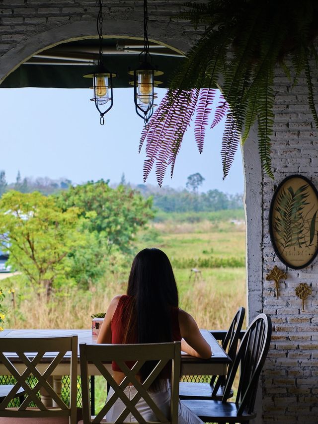 คาเฟ่สไตล์ยุโรป Café Laura สระบุรี