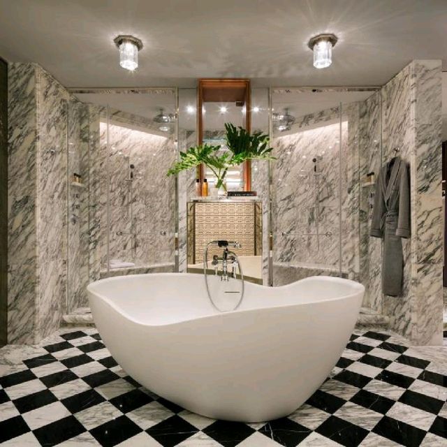 Rosewood Hong Kong. 