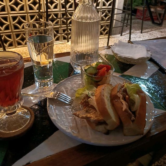 Fine 30 bistro - 好吧參拾餐酒館