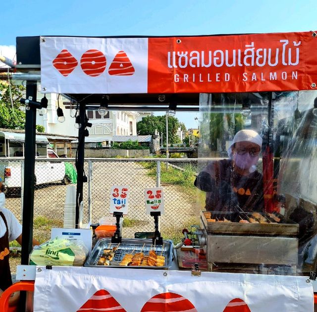 เดินเล่นชิลล์ชิลล์ ช๊อปของชิคชิค แถมอิ่มสบายท้อง