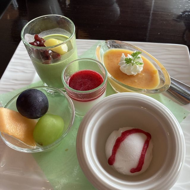 ホテル最上階の絶景で飲茶アフタヌーンティー♡