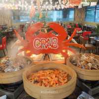 บุฟเฟ่ต์กุ้งแม่น้ำสดมากๆ