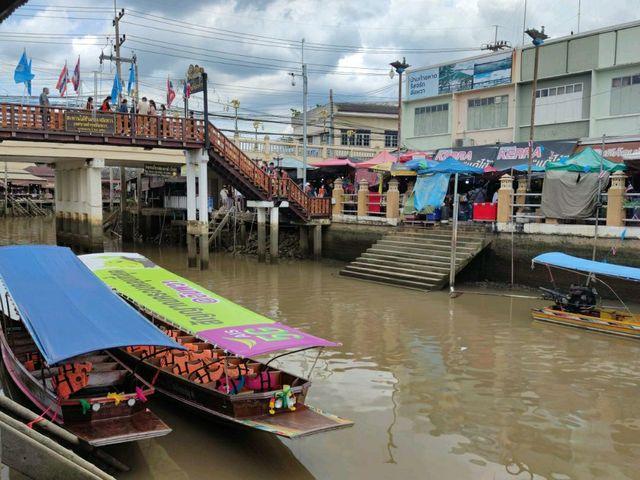 เที่ยวใกล้กรุง ตลาดน้ำอัมพวา