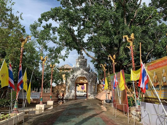 วัดพระสิงห์ วัดอารามหลวง จังหวัดเชียงราย