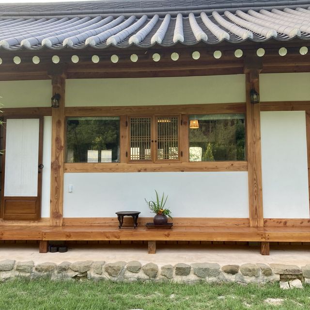 경주 독채펜션, 오릉도원