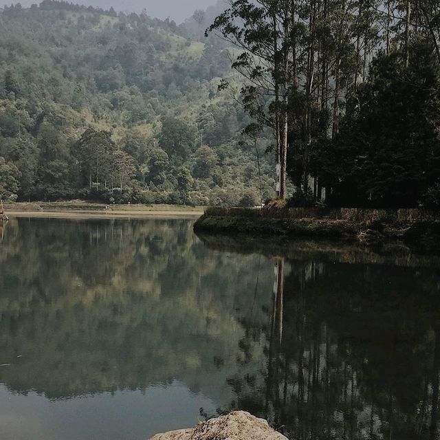 CISANTI LAKE - BANDUNG