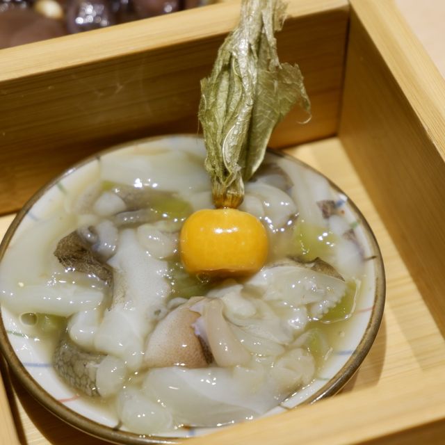 人生☺️第一次吃咁大隻的生蠔🦪