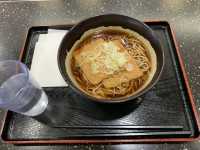 東京　おすすめグルメ　更科布屋の蕎麦に大満足❗️(羽田空港第一ターミナル制限エリア内)