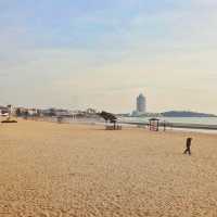 중국 칭다오 석양이 아름다운 제 1해수욕장🏝