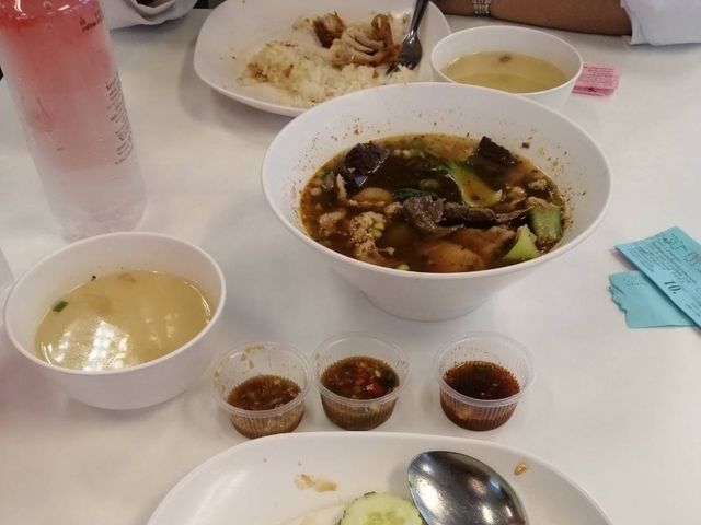 หิวๆก็เเวะทานข้าวชั้น1 ที่ สนามบินสุวรรณภูมิ