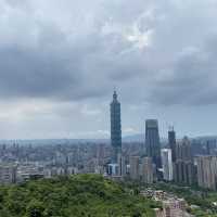 《台北》都市中的淨土—象山親山步道！