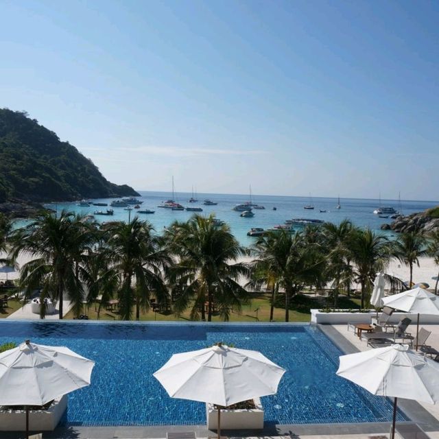 🏝푸켓 허니문 리조트 더라차-수영장