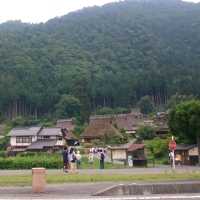 日本三大傳統茅葺屋部落之一 京都美山町！