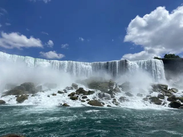 Amazing Niagara - absolutely stunning! 