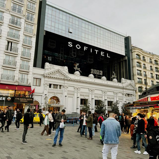 Taksim Square ย่าน Shopping ใจกลาง Istanbul 🇹🇷