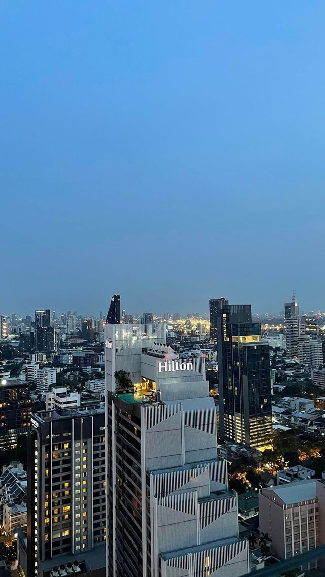 Vanilla Sky Rooftop Bar 