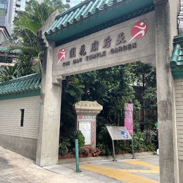 入廟拜神🙏