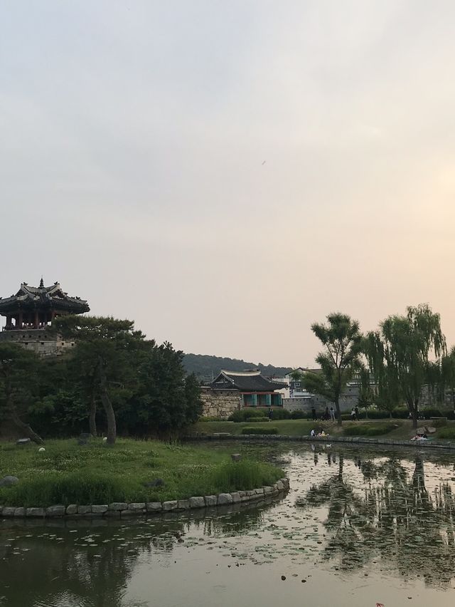 피크닉하기 좋은 곳, 수원 방화수류정