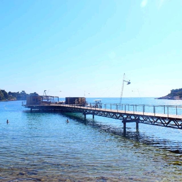 크로아티아 풀라 외곽 캠핑장근처 해수욕장🏖