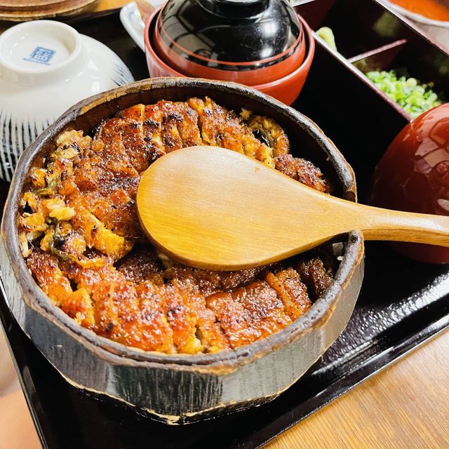 "名古屋蓬萊軒-本店一日游"