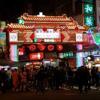 eat and eat and repeat at Raohe Night Market