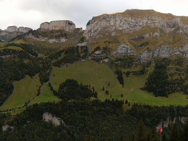 瑞士淳樸鄉村小鎮阿彭策爾(Appenzell)