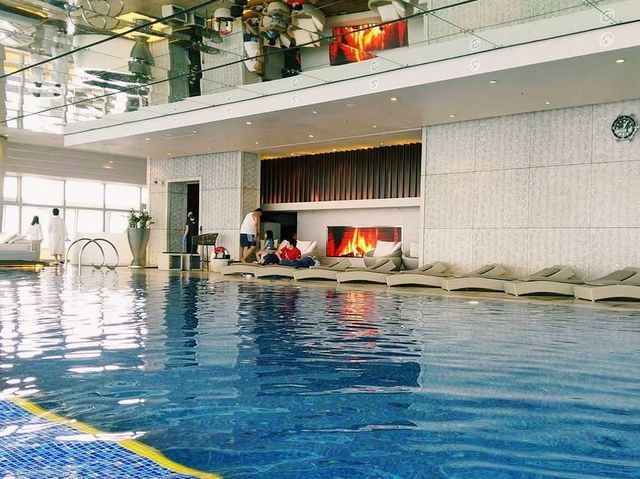 Top floor infinity pool 