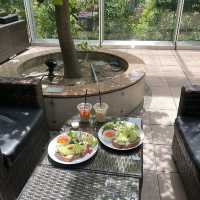 Cafe le pommier