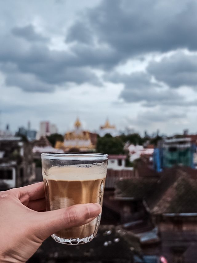 ไปจิบกาแฟบนrooftop วิวสุดปังกันค่า☕️