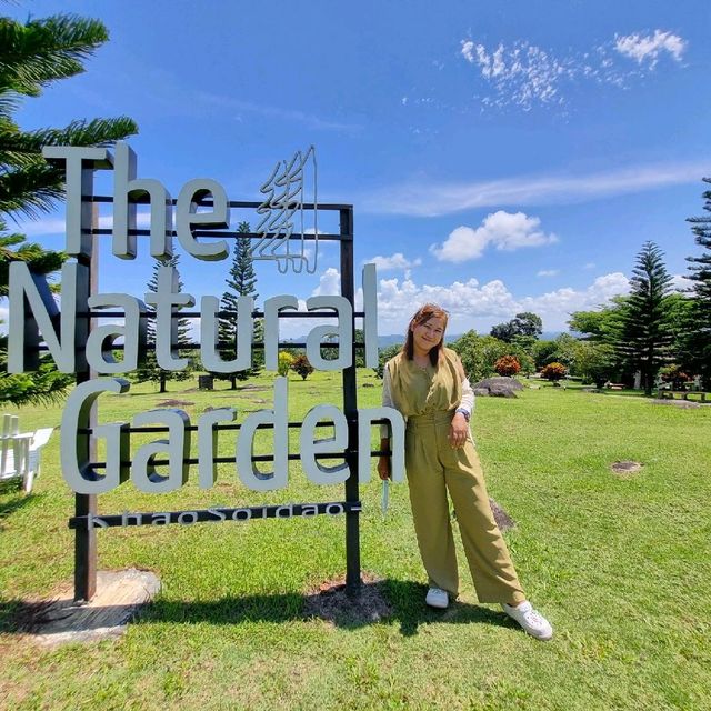 คาเฟ่วิวสุดปัง สไตล์Camp