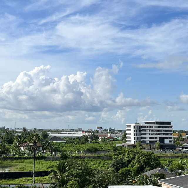 โรงแรมหลักร้อย ในเมืองนคร