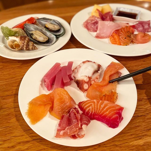 港島香格里拉酒店「港式• 港食」自助晚餐🍽