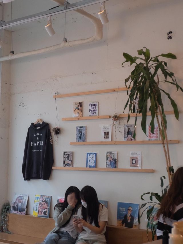 커피와 술, 그리고 음악이 있는 곳 [구프]