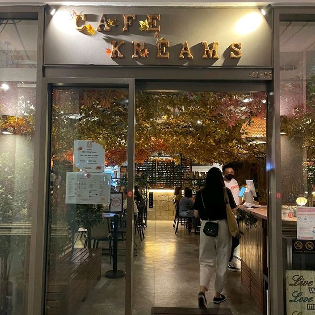 Korean Cafe Themed Cafe