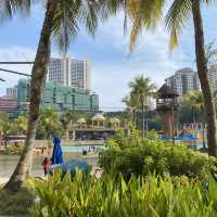 Amusement park with world's largest surf pool