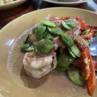 ดินเนอร์ร้านน้ำย้อย ภูเก็ต