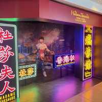 一次與近百位名人明星影相