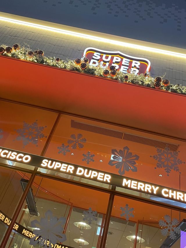 [슈퍼두퍼강남점] 버거트리맛집🎄🍔😋