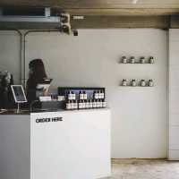 POUR OVER LAB Coffeshop