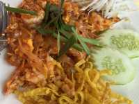 ผัดไทยเจ้าเก่า🦐