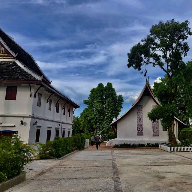 Wat Siphoutthabat Thippharam in Luangprabang 