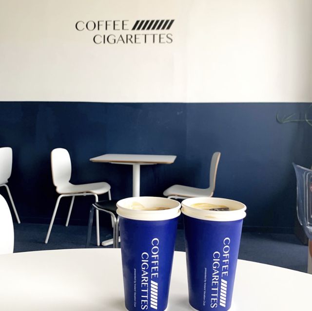 韓国/ｿｳﾙ 〖 市庁 ｼﾁｮﾝ〗 青と白のロゴがかっこいい💙🤍美味しいｺｰﾋｰが飲めるｶﾌｪ☕️
