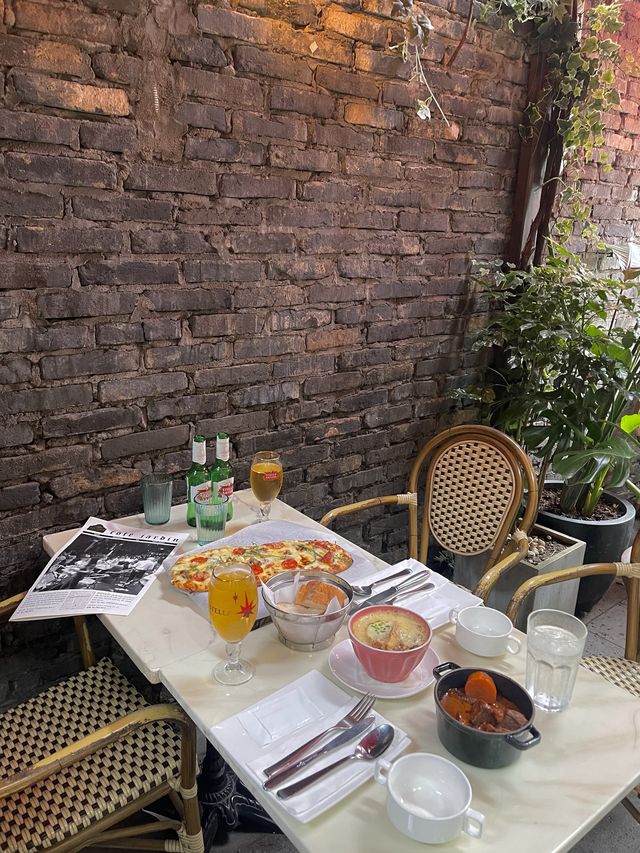 이태원 노천테라스가 있는 프렌치 레스토랑🇫🇷 <꾸띠자르당>