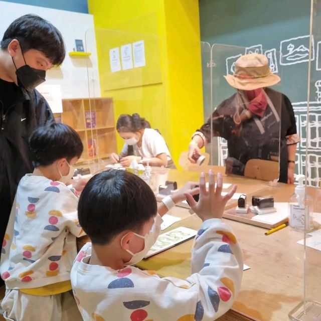 곳곳이 앙증맞은 포토존😘 스누피가든 실내공간