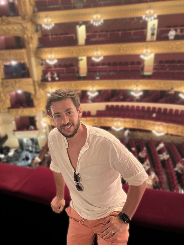 Barcelona Opera Theatre+tip for cheap tickets