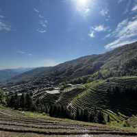 Hike along the rice terrance