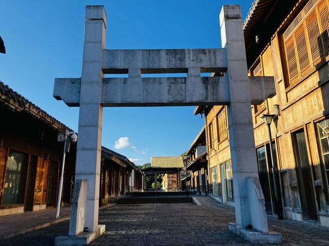 Wooden buildings ghost town, Confucius Hotel
