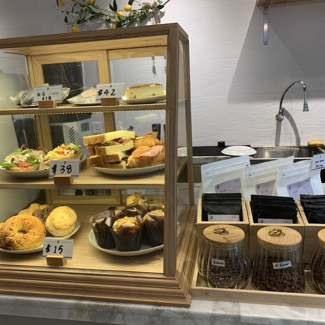 主食輕食甜品樣樣都有 打卡咖啡店